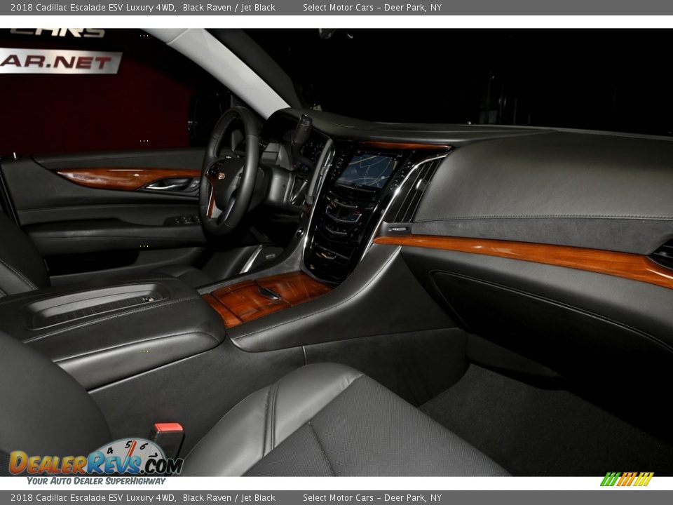 2018 Cadillac Escalade ESV Luxury 4WD Black Raven / Jet Black Photo #13