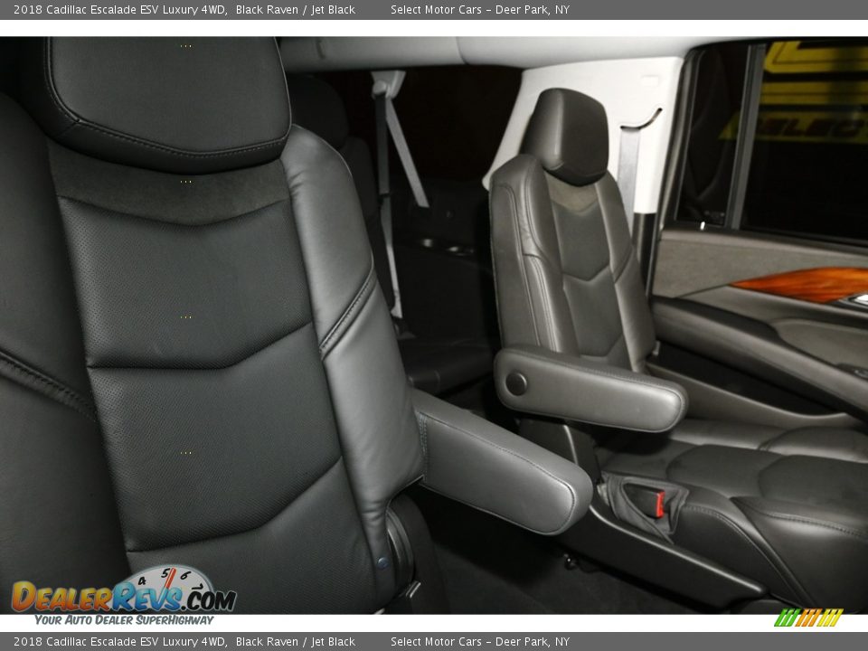 2018 Cadillac Escalade ESV Luxury 4WD Black Raven / Jet Black Photo #14