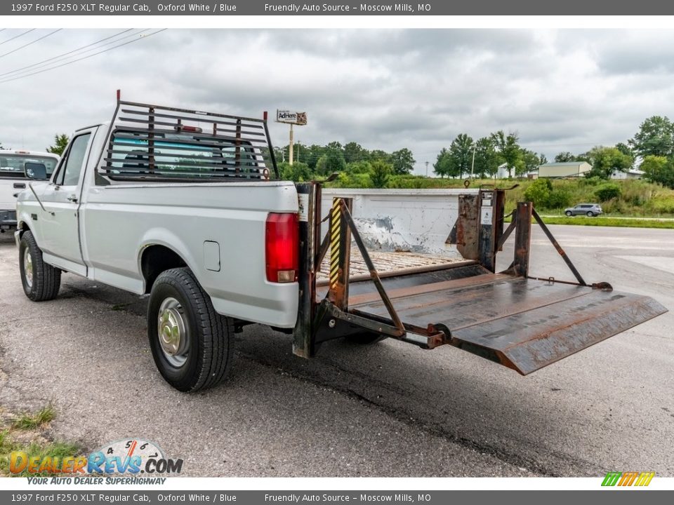 1997 Ford F250 XLT Regular Cab Oxford White / Blue Photo #6