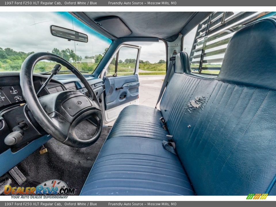 Blue Interior - 1997 Ford F250 XLT Regular Cab Photo #18