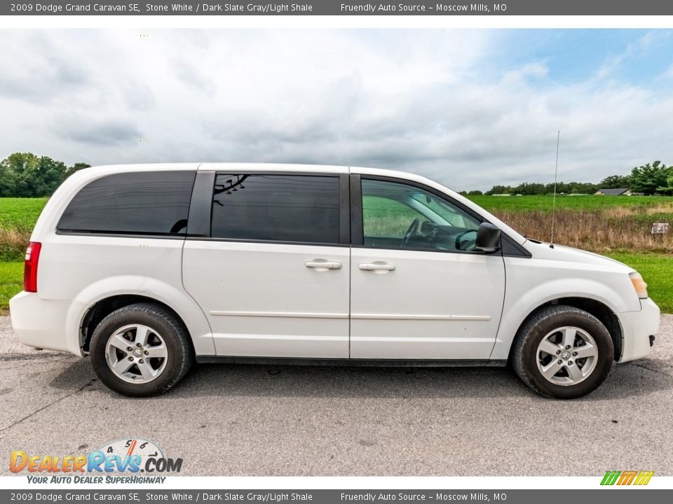 2009 Dodge Grand Caravan SE Stone White / Dark Slate Gray/Light Shale Photo #3