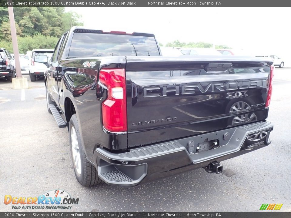 2020 Chevrolet Silverado 1500 Custom Double Cab 4x4 Black / Jet Black Photo #3