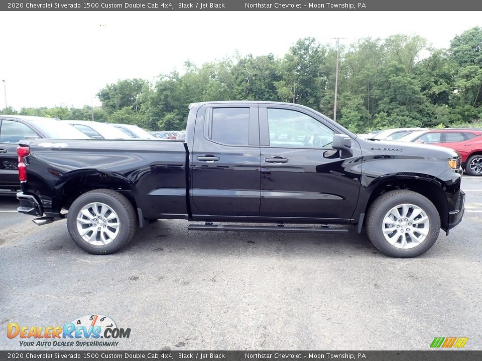 2020 Chevrolet Silverado 1500 Custom Double Cab 4x4 Black / Jet Black Photo #6