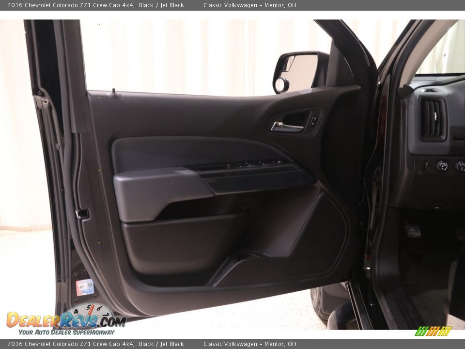 2016 Chevrolet Colorado Z71 Crew Cab 4x4 Black / Jet Black Photo #4