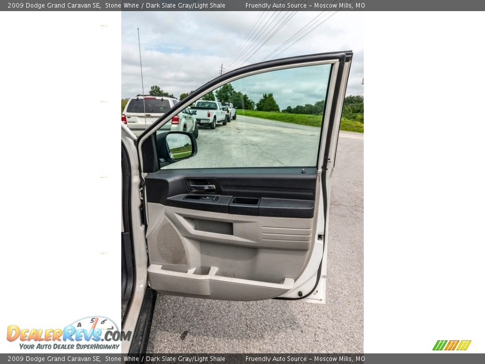 2009 Dodge Grand Caravan SE Stone White / Dark Slate Gray/Light Shale Photo #28