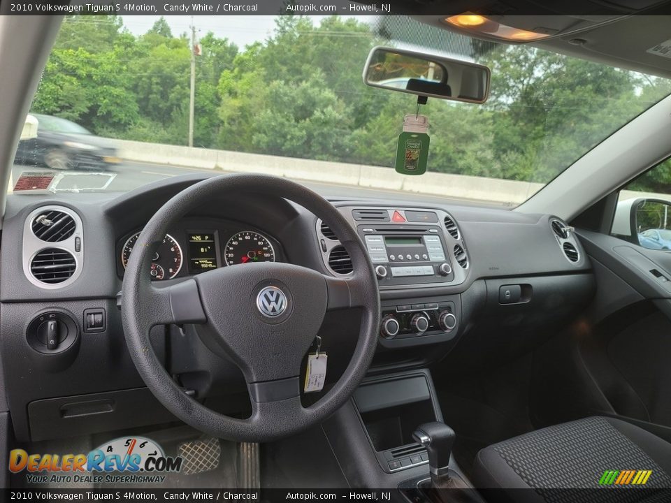 2010 Volkswagen Tiguan S 4Motion Candy White / Charcoal Photo #9