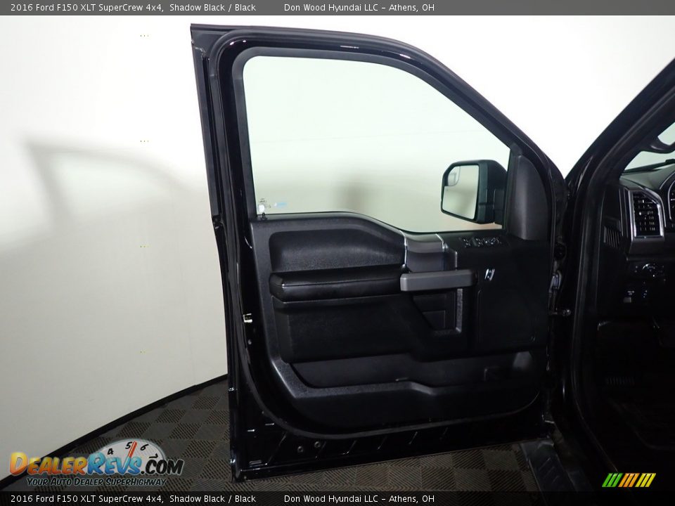 2016 Ford F150 XLT SuperCrew 4x4 Shadow Black / Black Photo #21