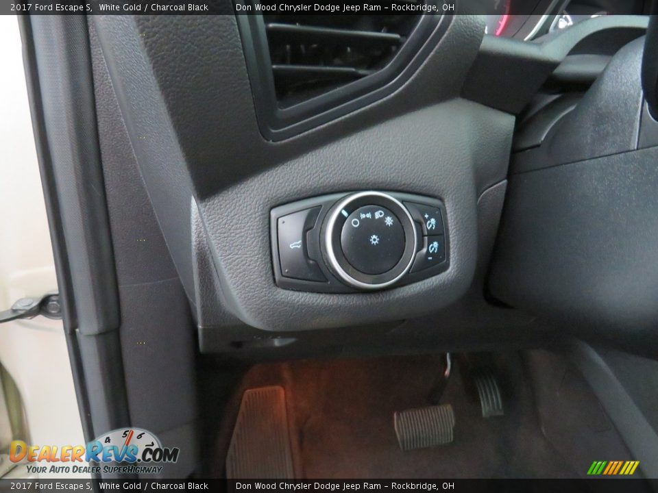 2017 Ford Escape S White Gold / Charcoal Black Photo #20