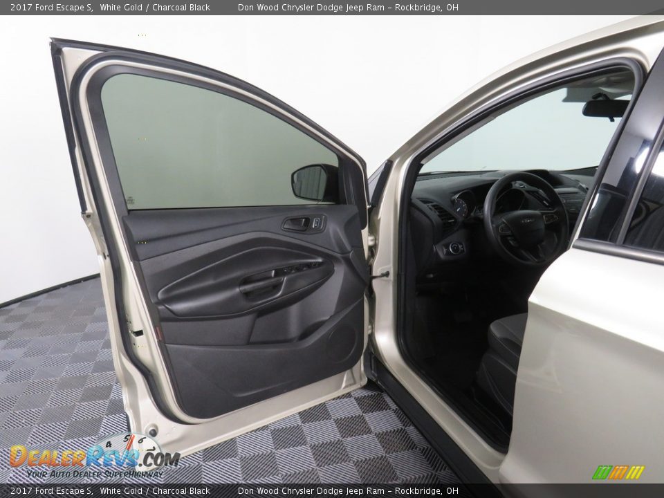 2017 Ford Escape S White Gold / Charcoal Black Photo #22