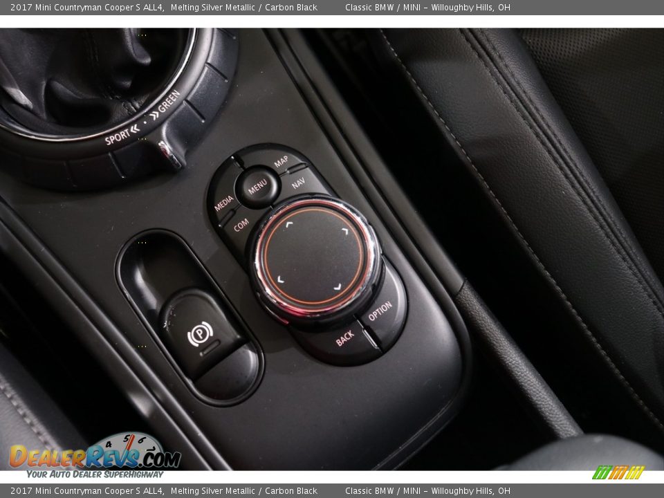 2017 Mini Countryman Cooper S ALL4 Melting Silver Metallic / Carbon Black Photo #17