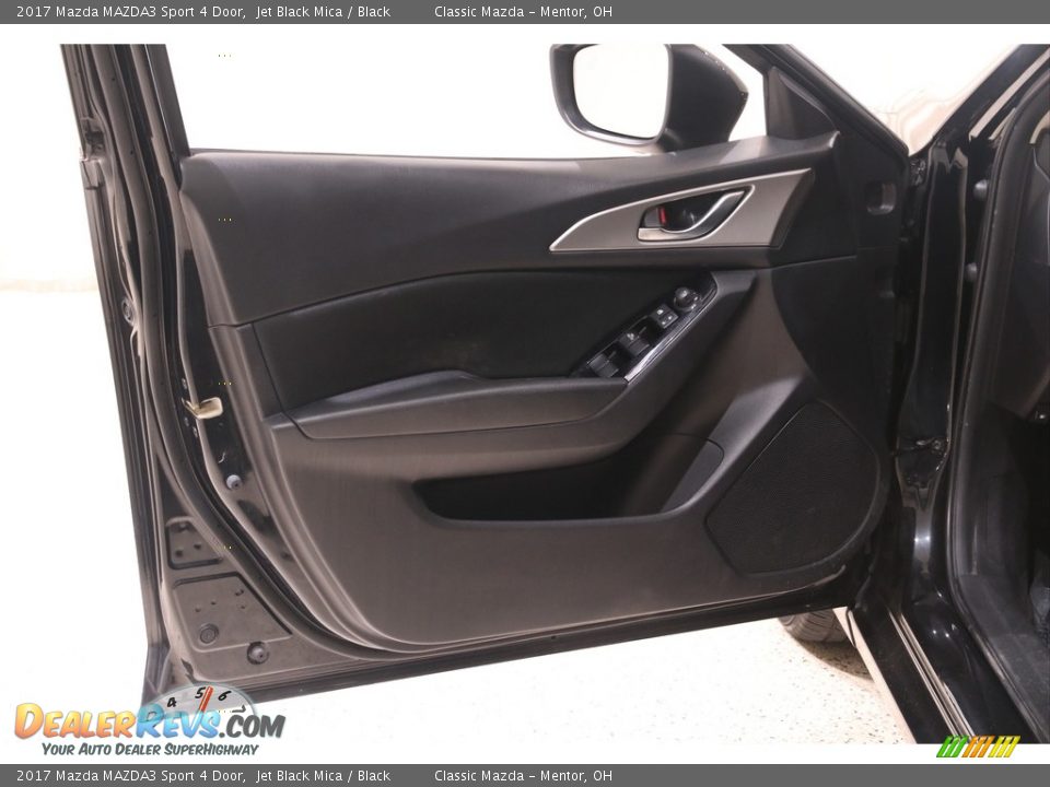 2017 Mazda MAZDA3 Sport 4 Door Jet Black Mica / Black Photo #4