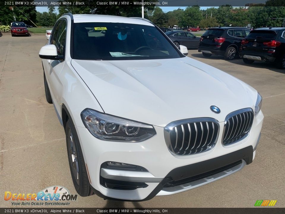 Front 3/4 View of 2021 BMW X3 xDrive30i Photo #1