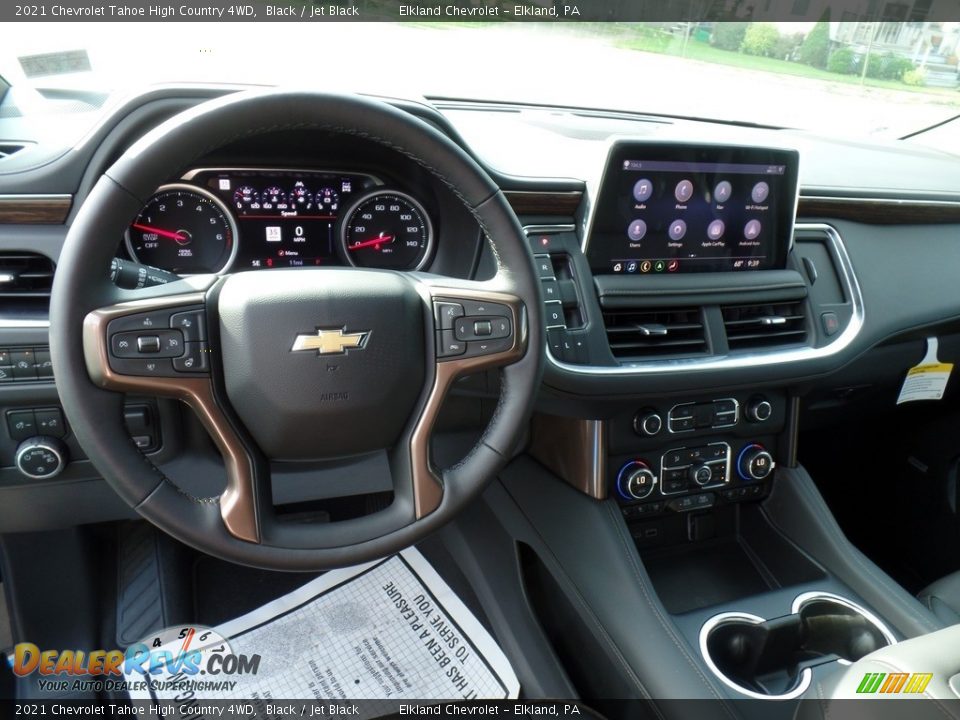 Dashboard of 2021 Chevrolet Tahoe High Country 4WD Photo #19