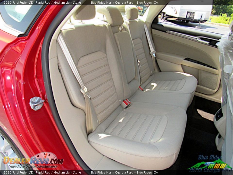 2020 Ford Fusion SE Rapid Red / Medium Light Stone Photo #13