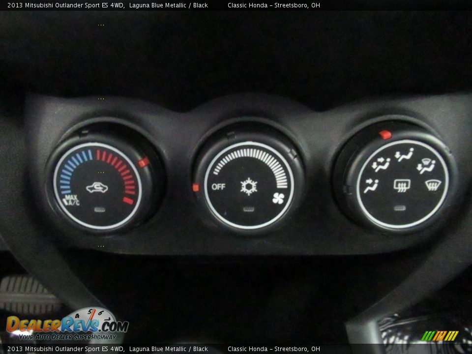 Controls of 2013 Mitsubishi Outlander Sport ES 4WD Photo #27