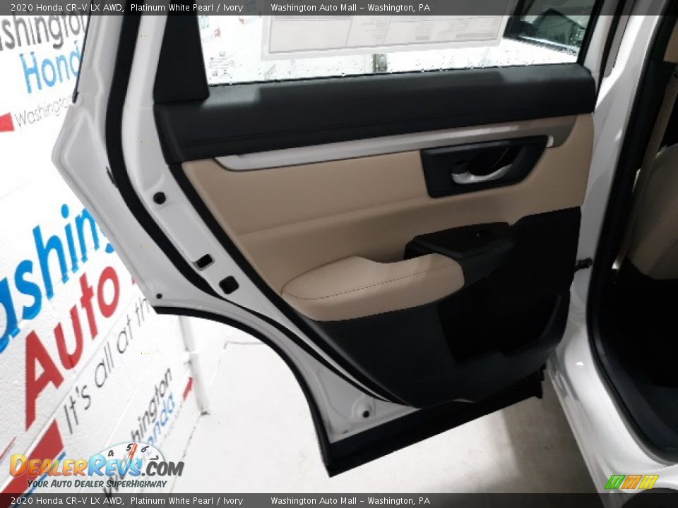 2020 Honda CR-V LX AWD Platinum White Pearl / Ivory Photo #28