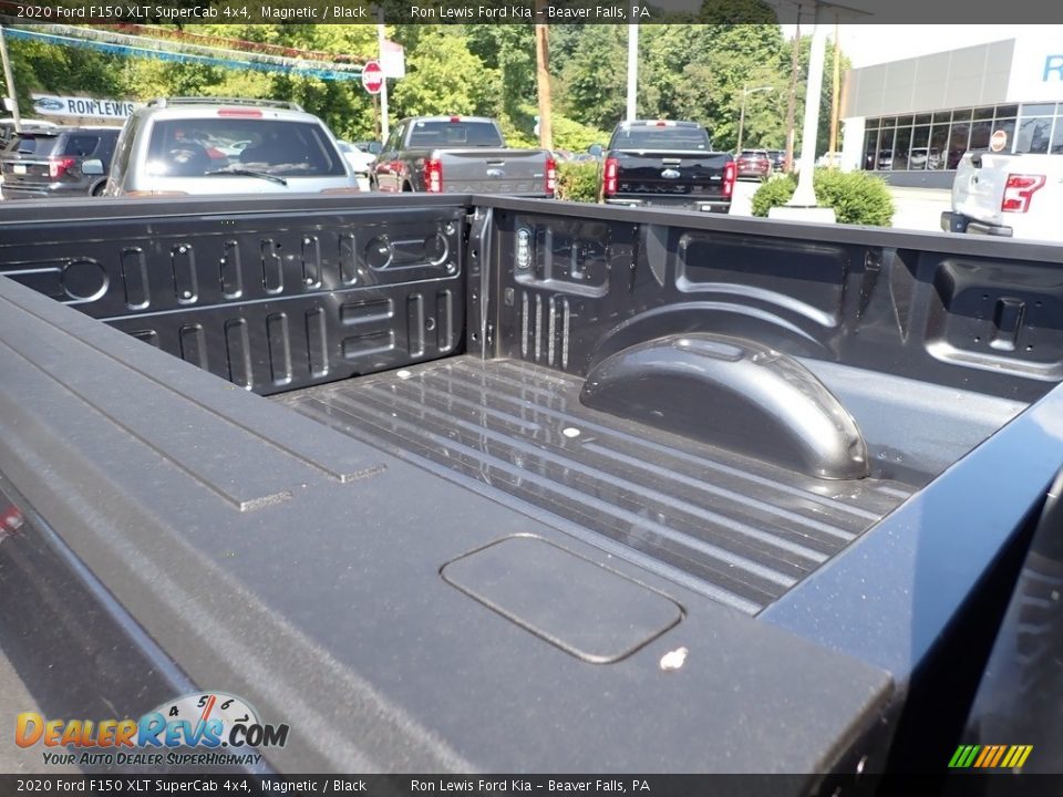 2020 Ford F150 XLT SuperCab 4x4 Magnetic / Black Photo #11