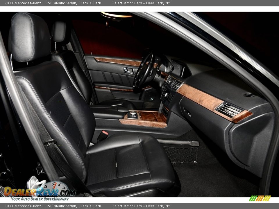 2011 Mercedes-Benz E 350 4Matic Sedan Black / Black Photo #12