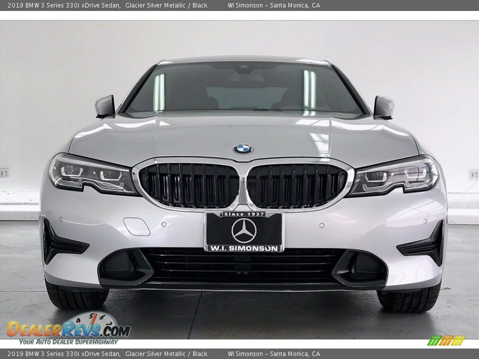 2019 BMW 3 Series 330i xDrive Sedan Glacier Silver Metallic / Black Photo #2