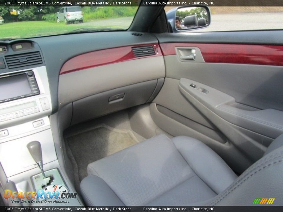 2005 Toyota Solara SLE V6 Convertible Cosmic Blue Metallic / Dark Stone Photo #17