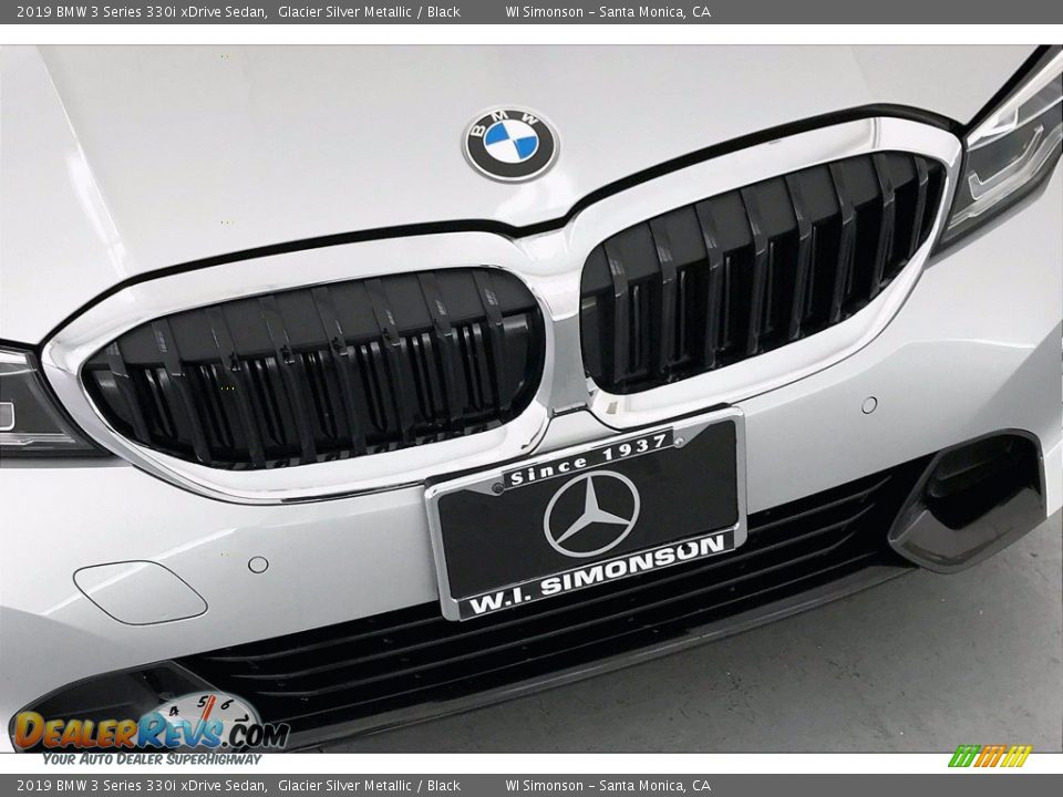 2019 BMW 3 Series 330i xDrive Sedan Glacier Silver Metallic / Black Photo #33