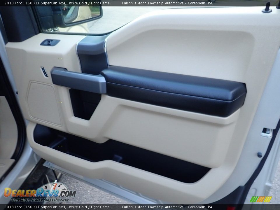 2018 Ford F150 XLT SuperCab 4x4 White Gold / Light Camel Photo #13