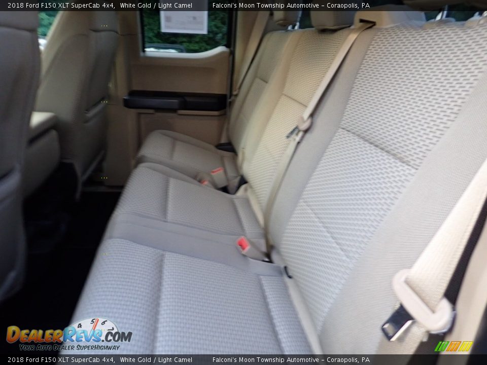 2018 Ford F150 XLT SuperCab 4x4 White Gold / Light Camel Photo #16