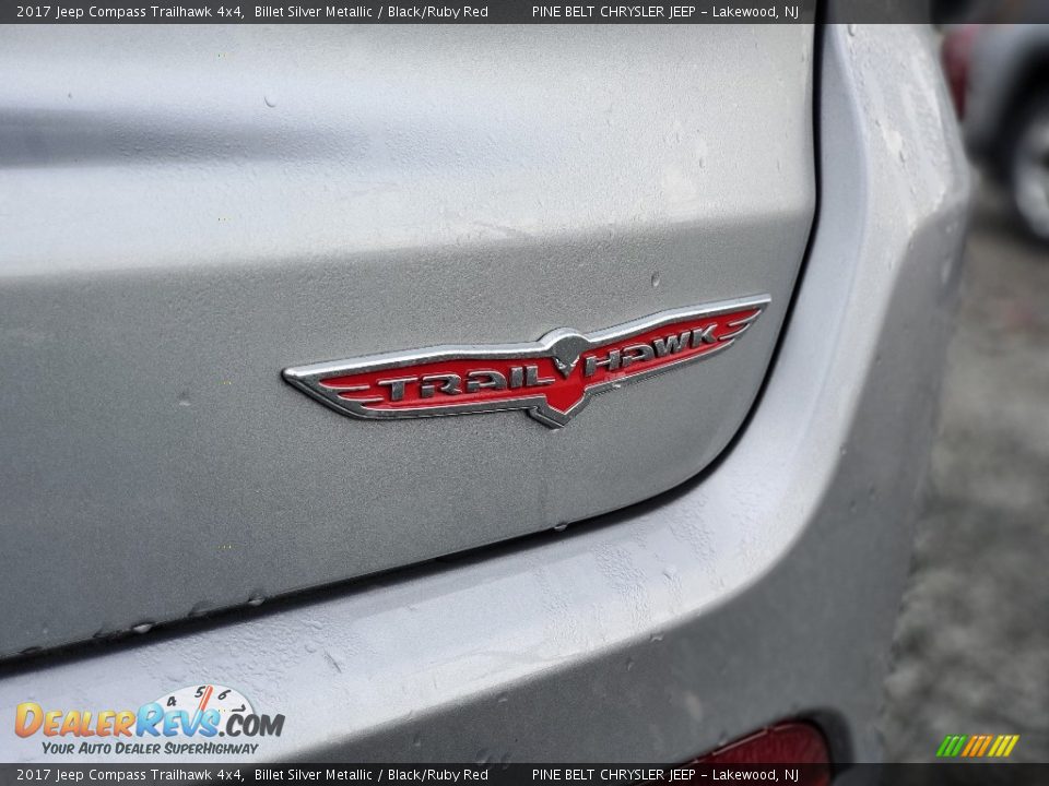 2017 Jeep Compass Trailhawk 4x4 Billet Silver Metallic / Black/Ruby Red Photo #5