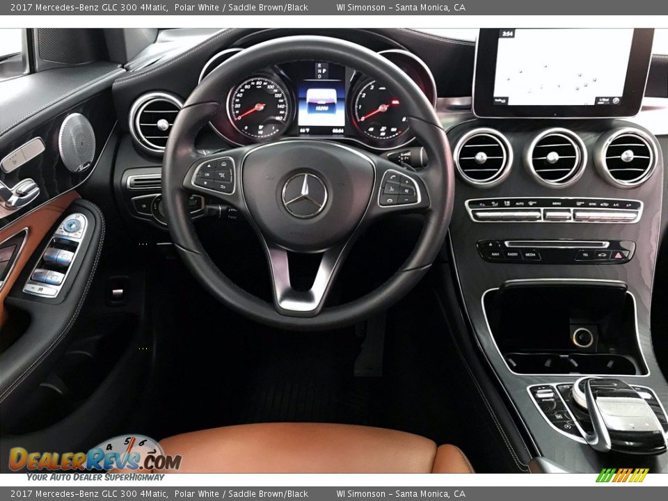 Dashboard of 2017 Mercedes-Benz GLC 300 4Matic Photo #4