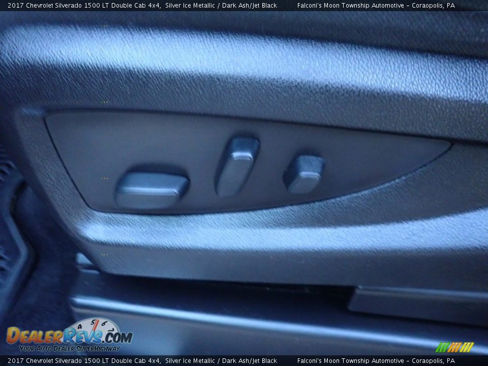 2017 Chevrolet Silverado 1500 LT Double Cab 4x4 Silver Ice Metallic / Dark Ash/Jet Black Photo #20