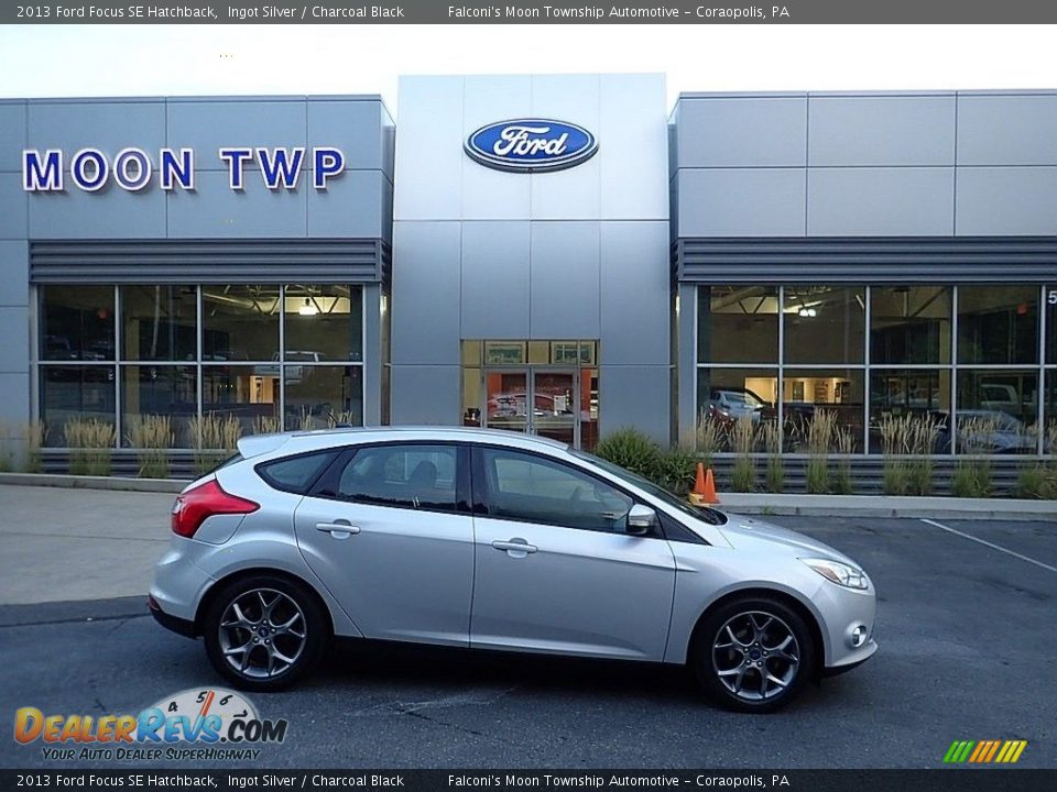 2013 Ford Focus SE Hatchback Ingot Silver / Charcoal Black Photo #1