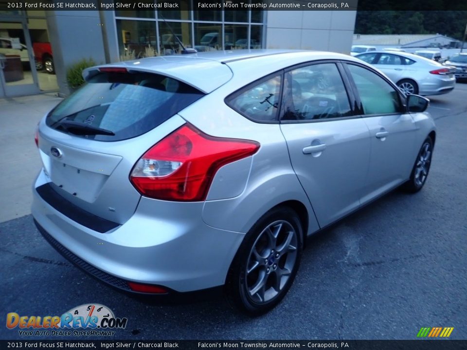 2013 Ford Focus SE Hatchback Ingot Silver / Charcoal Black Photo #2