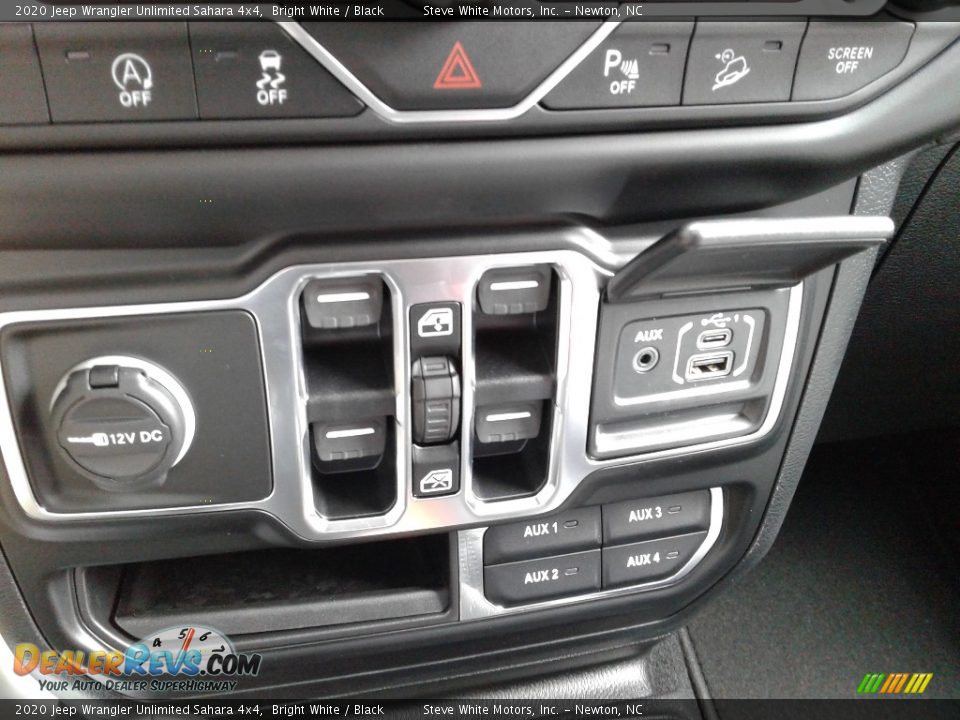 2020 Jeep Wrangler Unlimited Sahara 4x4 Bright White / Black Photo #26