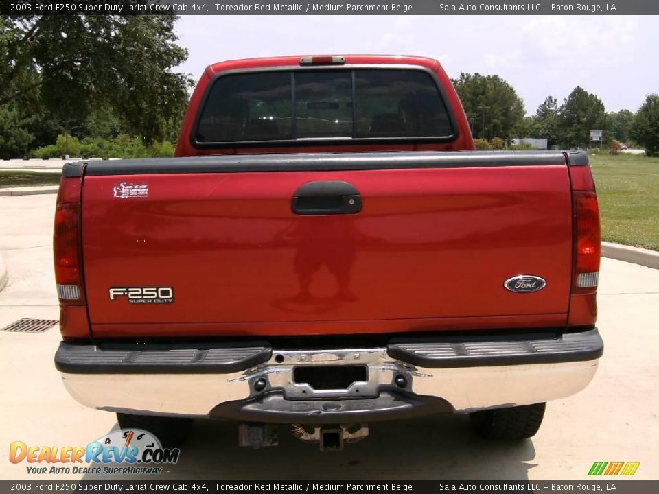 2003 Ford F250 Super Duty Lariat Crew Cab 4x4 Toreador Red Metallic / Medium Parchment Beige Photo #4
