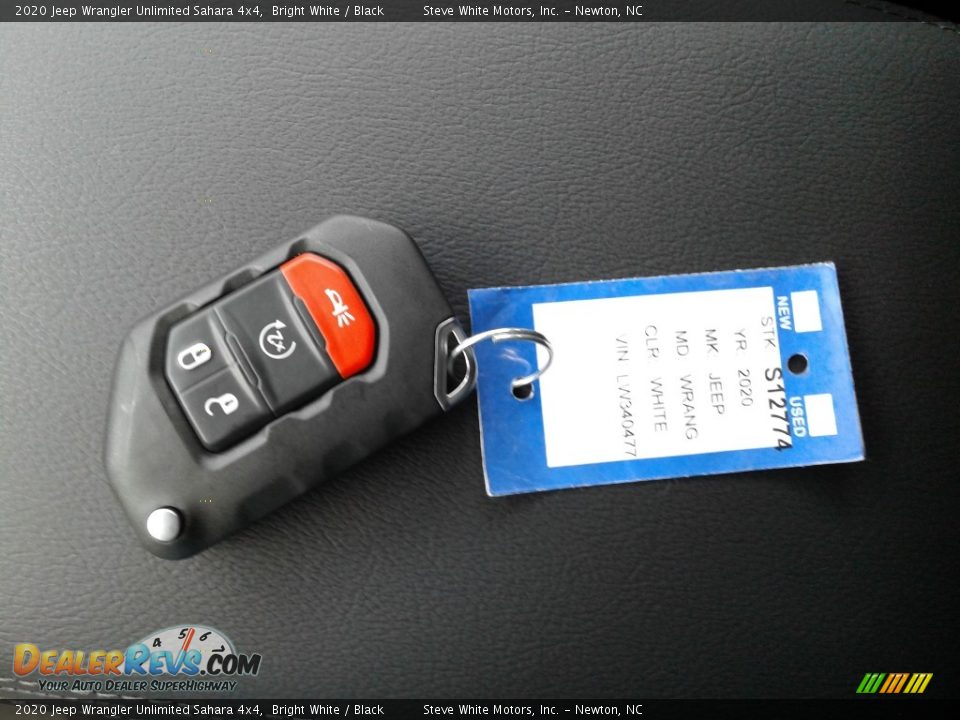 2020 Jeep Wrangler Unlimited Sahara 4x4 Bright White / Black Photo #30