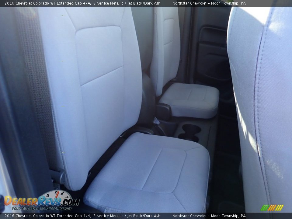 2016 Chevrolet Colorado WT Extended Cab 4x4 Silver Ice Metallic / Jet Black/Dark Ash Photo #17