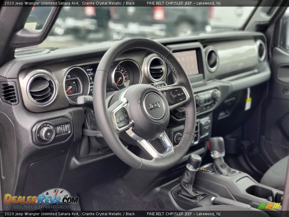 2020 Jeep Wrangler Unlimited Sahara 4x4 Granite Crystal Metallic / Black Photo #12