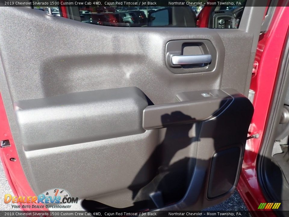 2019 Chevrolet Silverado 1500 Custom Crew Cab 4WD Cajun Red Tintcoat / Jet Black Photo #22