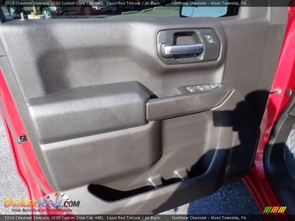 2019 Chevrolet Silverado 1500 Custom Crew Cab 4WD Cajun Red Tintcoat / Jet Black Photo #23