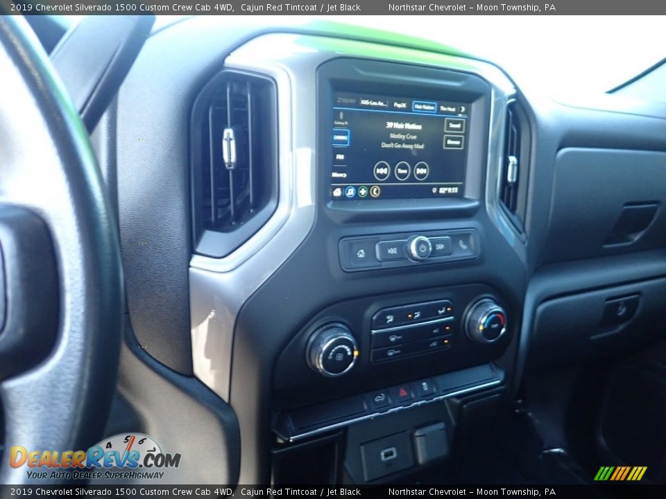 2019 Chevrolet Silverado 1500 Custom Crew Cab 4WD Cajun Red Tintcoat / Jet Black Photo #27