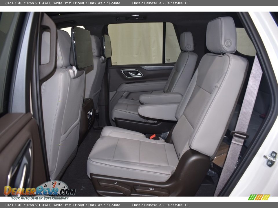 2021 GMC Yukon SLT 4WD White Frost Tricoat / Dark Walnut/­Slate Photo