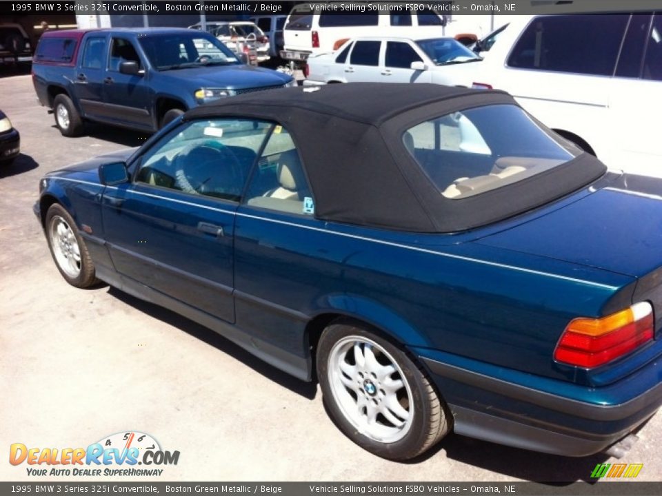 Boston Green Metallic 1995 BMW 3 Series 325i Convertible Photo #4