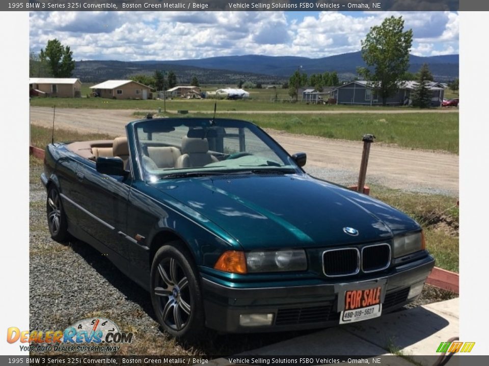 Front 3/4 View of 1995 BMW 3 Series 325i Convertible Photo #10