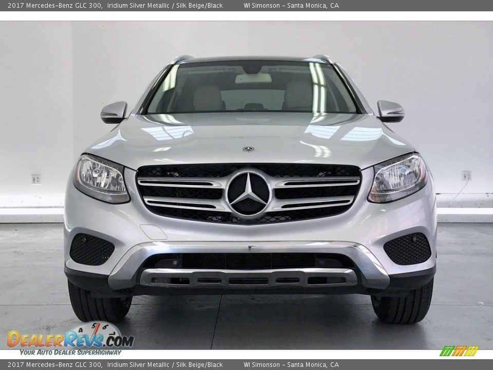 2017 Mercedes-Benz GLC 300 Iridium Silver Metallic / Silk Beige/Black Photo #2