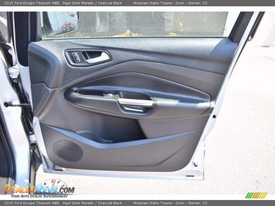 2015 Ford Escape Titanium 4WD Ingot Silver Metallic / Charcoal Black Photo #23