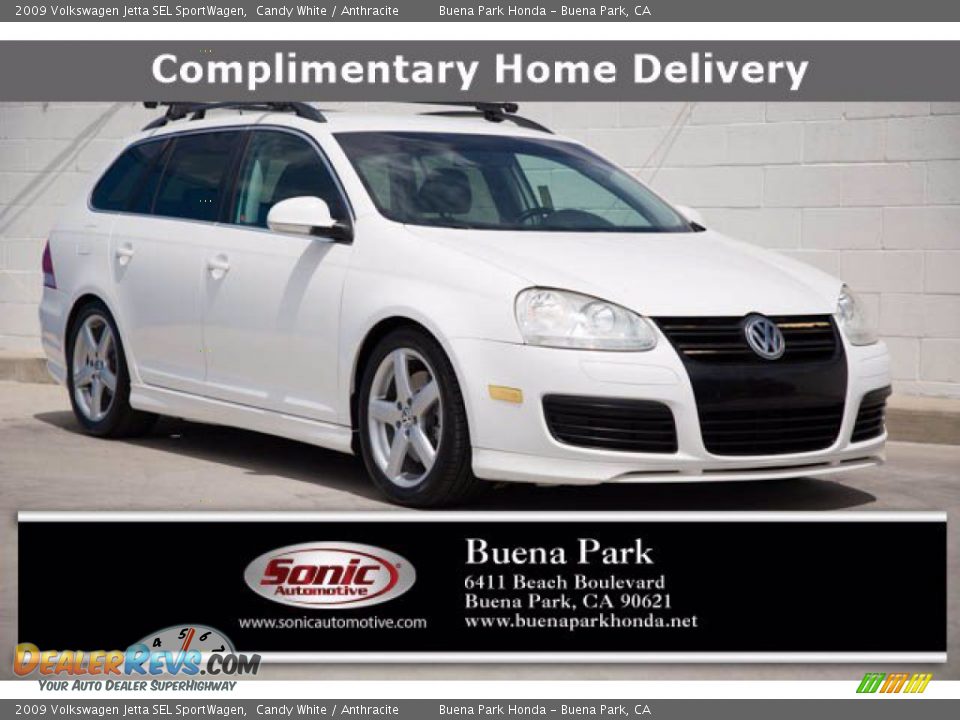 2009 Volkswagen Jetta SEL SportWagen Candy White / Anthracite Photo #1