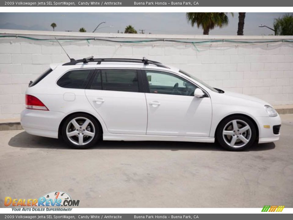 2009 Volkswagen Jetta SEL SportWagen Candy White / Anthracite Photo #14