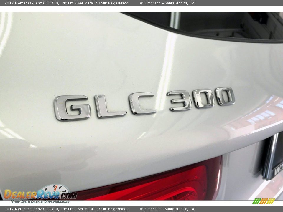 2017 Mercedes-Benz GLC 300 Iridium Silver Metallic / Silk Beige/Black Photo #27