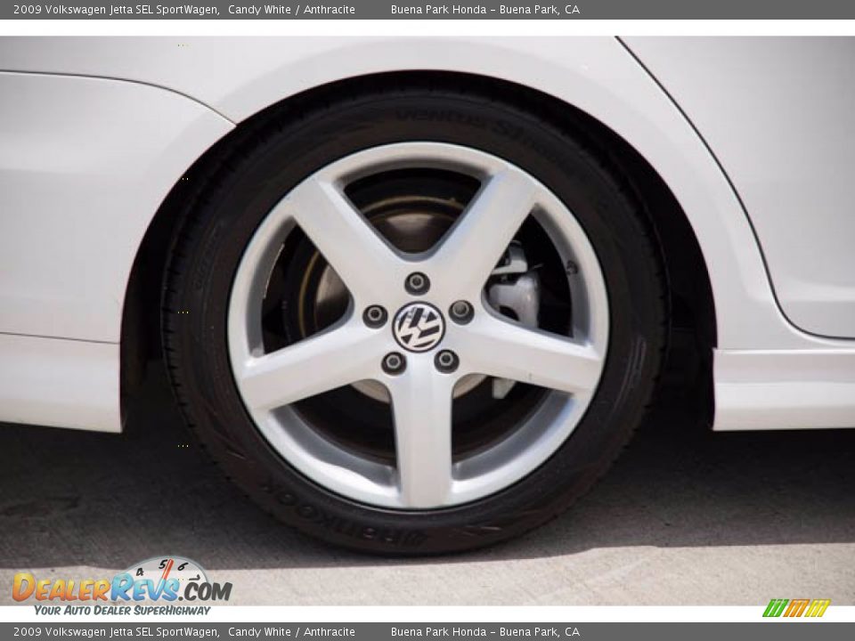 2009 Volkswagen Jetta SEL SportWagen Wheel Photo #31