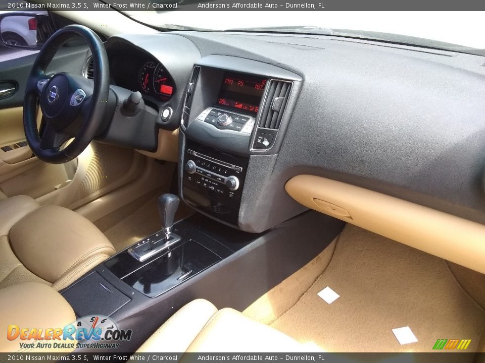 2010 Nissan Maxima 3.5 S Winter Frost White / Charcoal Photo #19